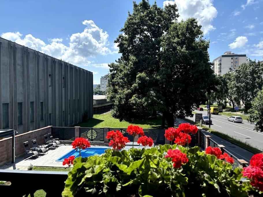 Vila Moste 2 - Free Parking & Pool, Ev Station Lublaň Exteriér fotografie