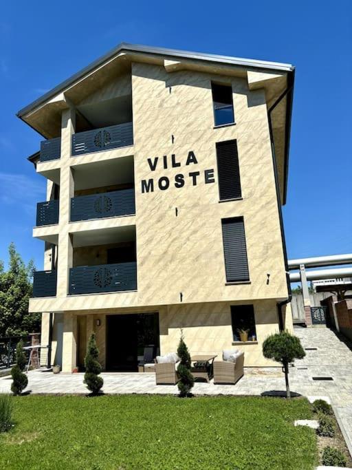 Vila Moste 2 - Free Parking & Pool, Ev Station Lublaň Exteriér fotografie
