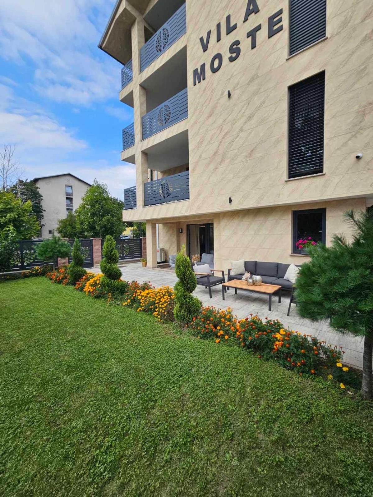 Vila Moste 2 - Free Parking & Pool, Ev Station Lublaň Exteriér fotografie